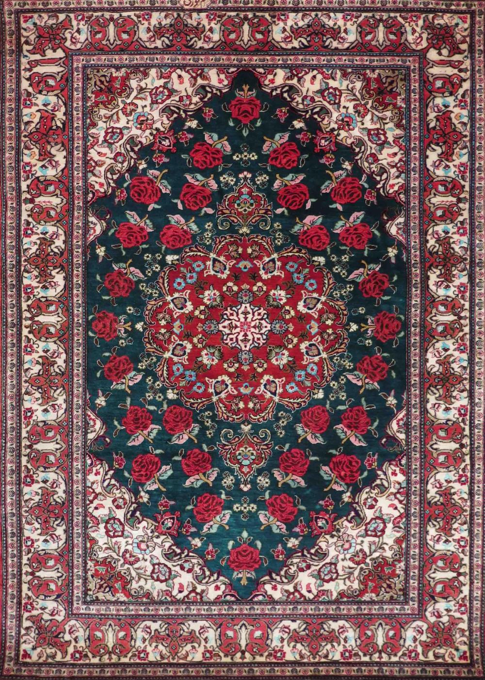 Silk Qum