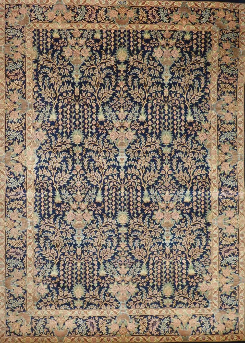 Silk Qum