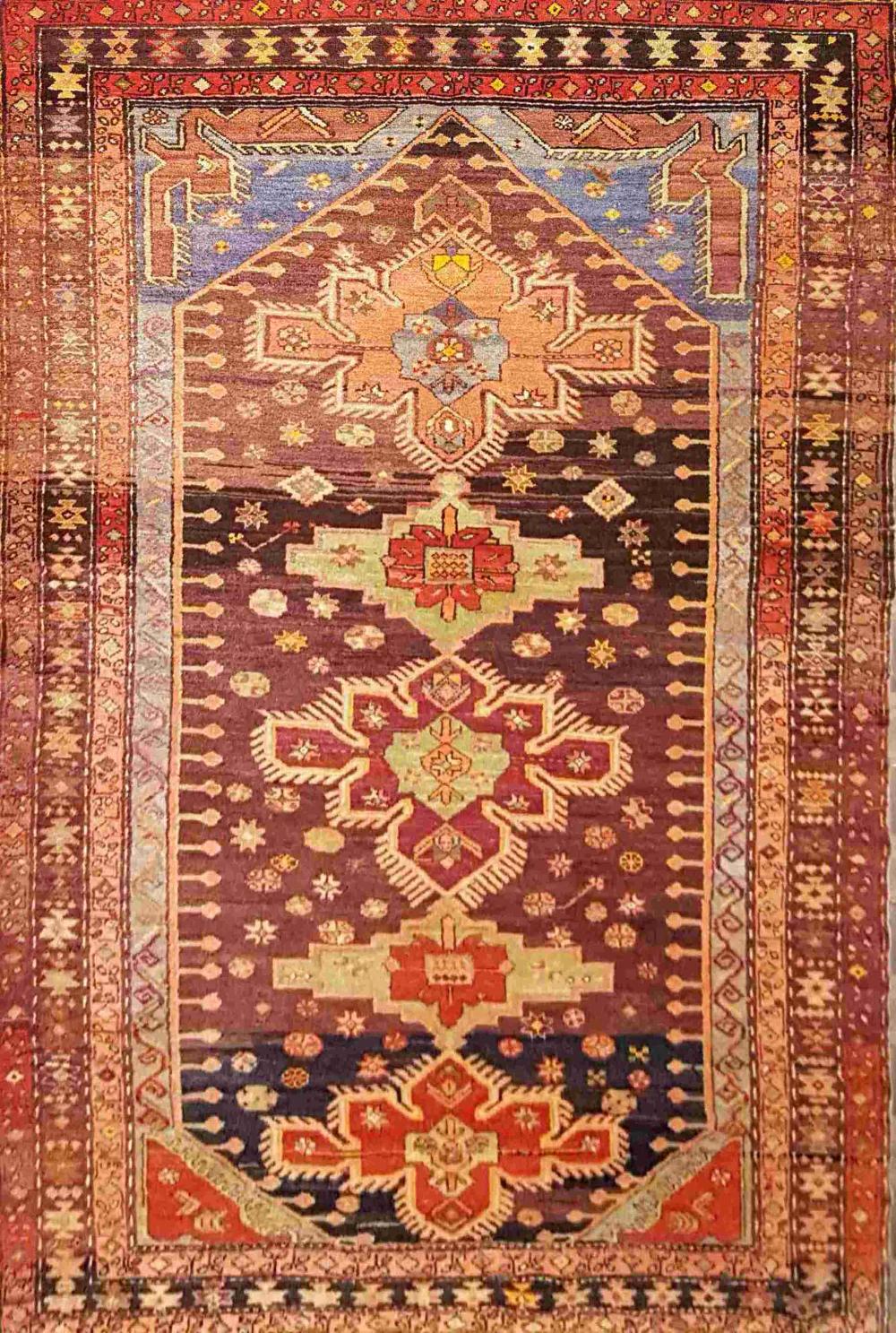 Kazak - Unique Craftsmanship