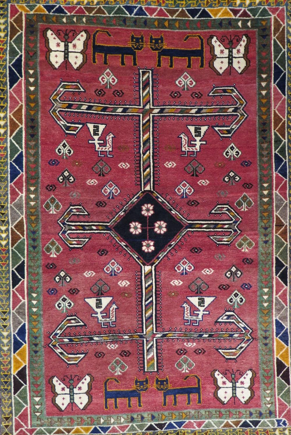 Old & Unusual Kashghai - Unique Craft