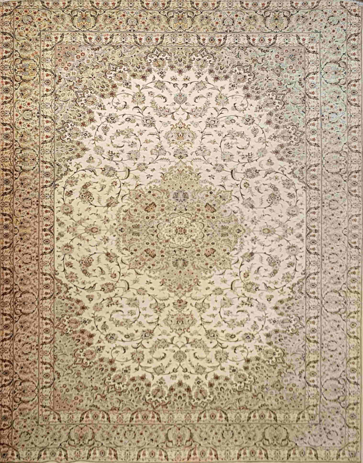 Silk Qum