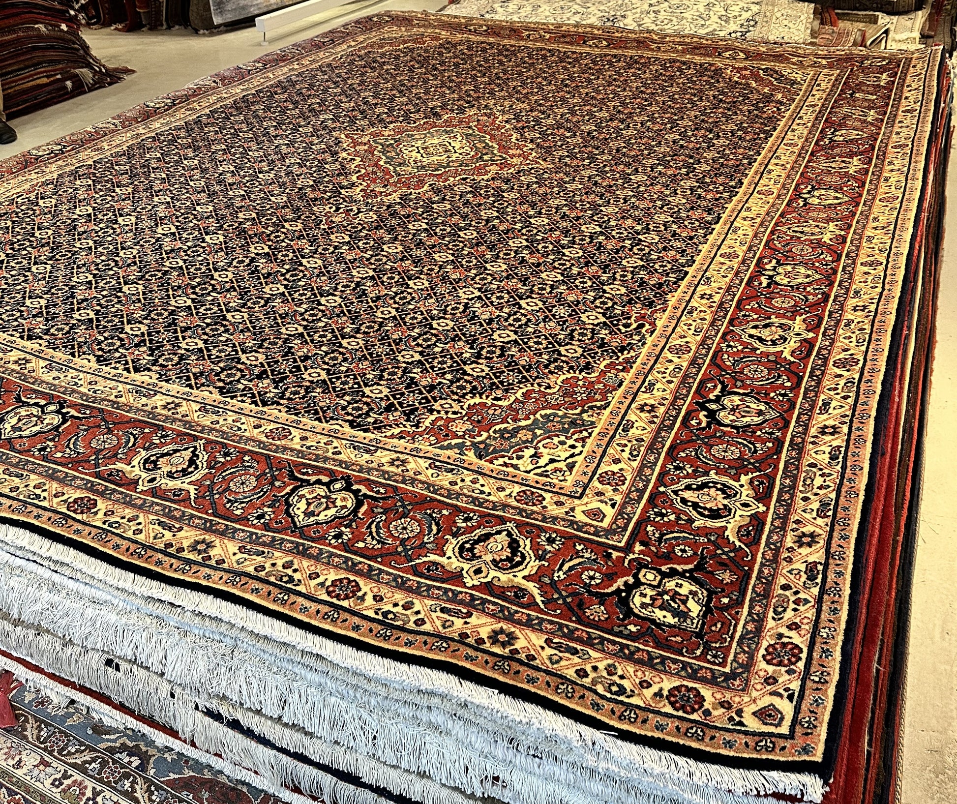 Semi Antique Sarouk