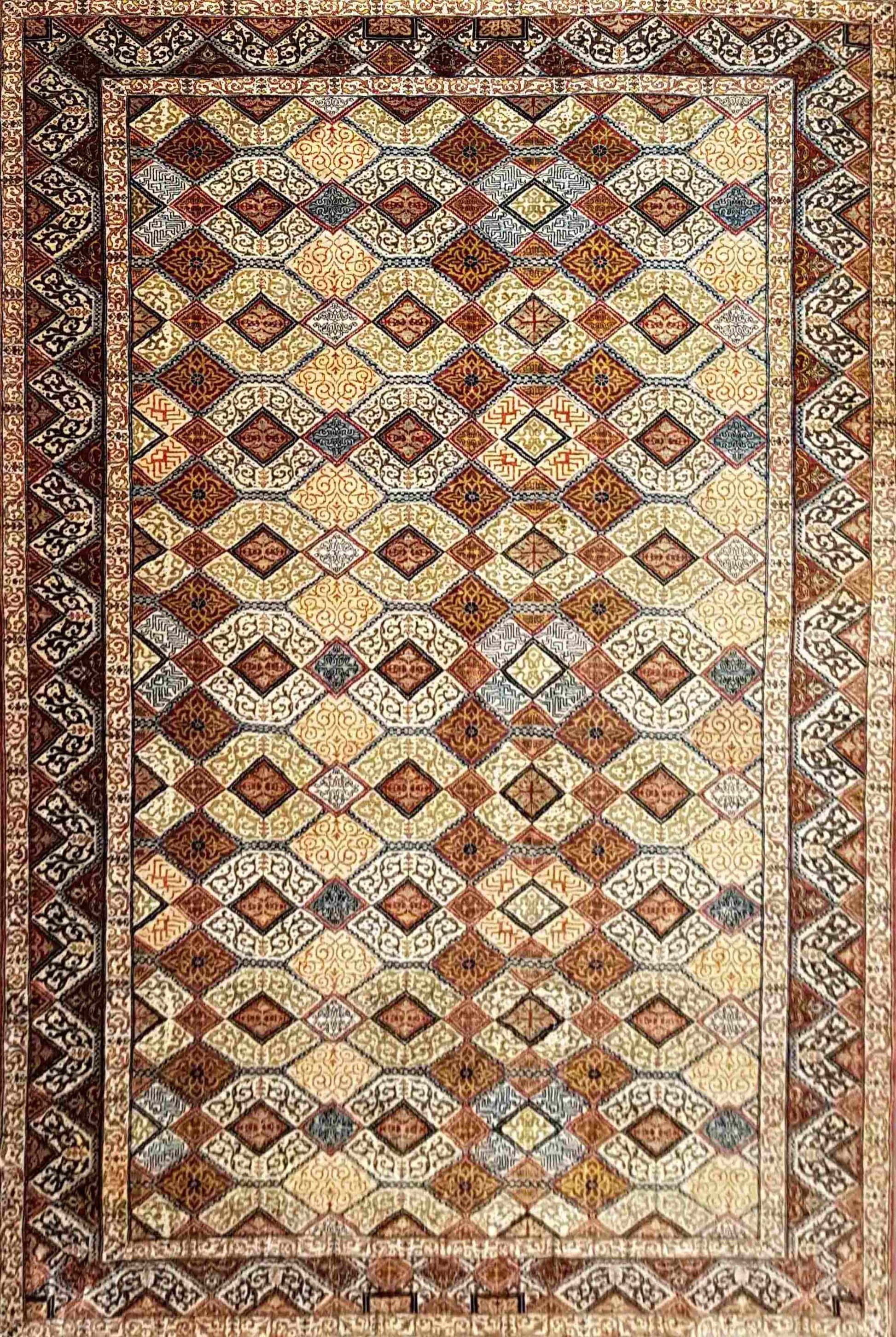 Silk Qum