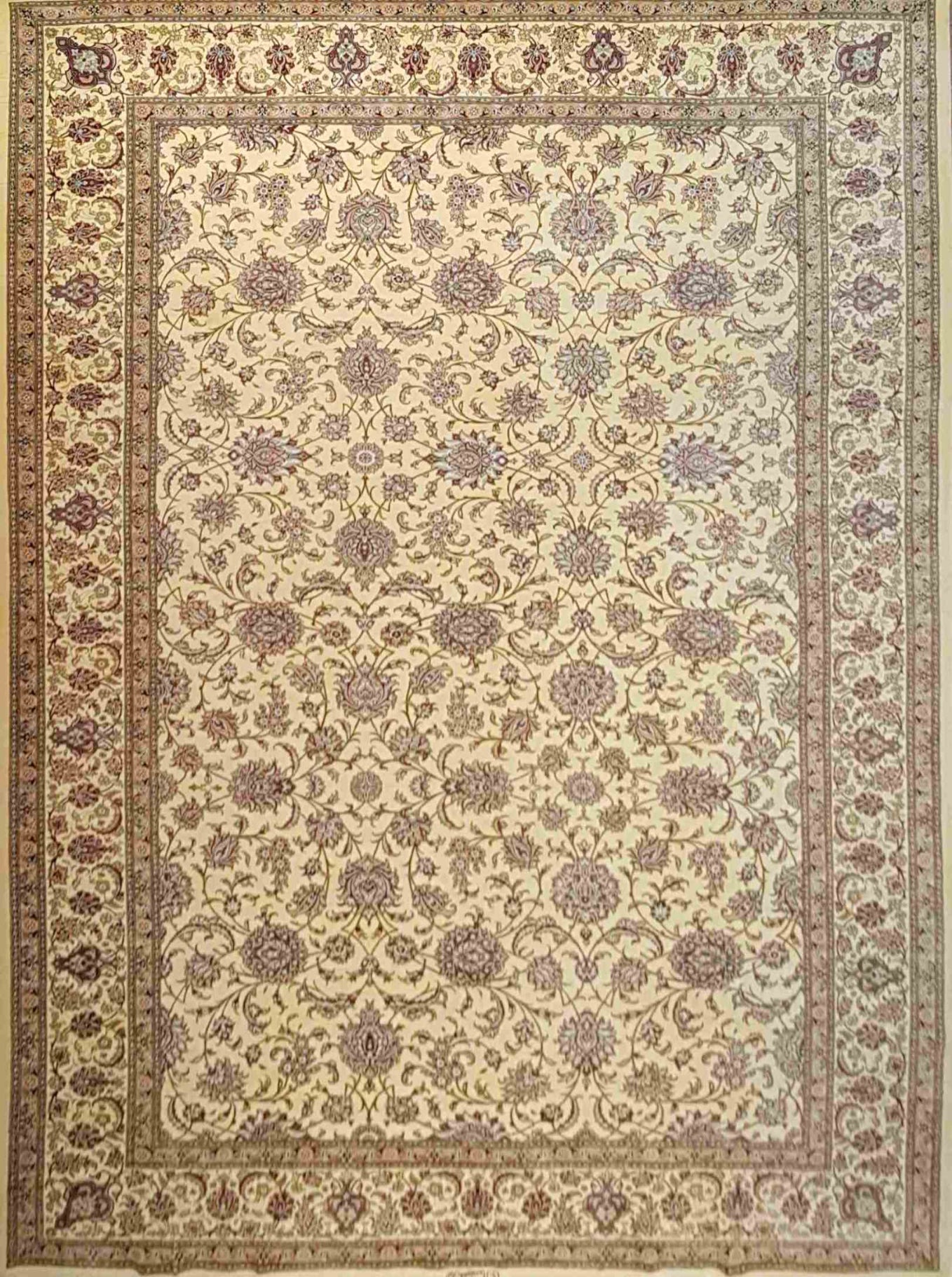 Silk Qum